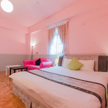 Apartamento Mary 18 T'ai-tung Exterior foto